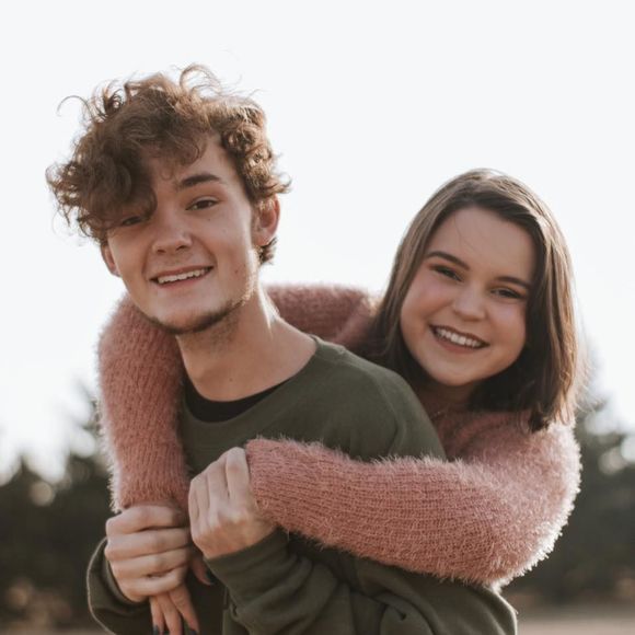 Meet your Posher, Abby - Picture 1 of 1